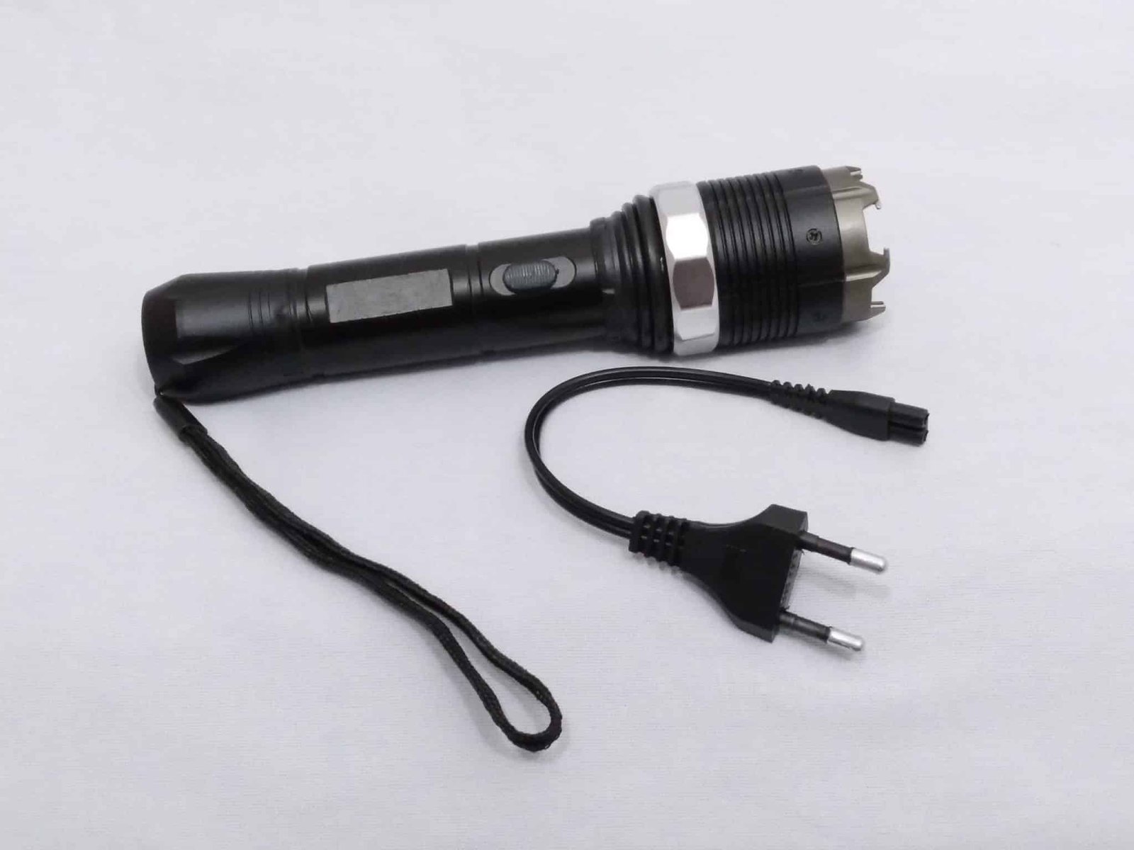20210817_105442-scaled-1.jpg 8810 Flashlight Multifunctional Dimming Light Flashlight Rechargeable Self Defense Flashlight - Image 3