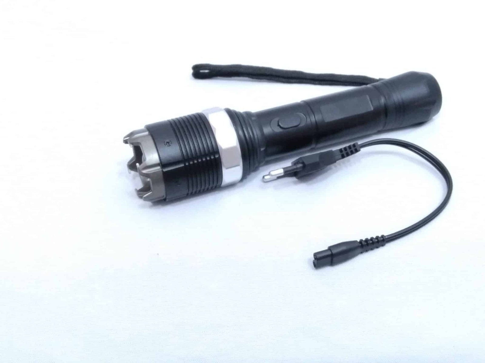 20210817_105554-scaled-1.jpg 8810 Flashlight Multifunctional Dimming Light Flashlight Rechargeable Self Defense Flashlight - Image 4