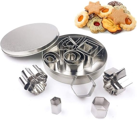 61UCynmBFyL._AC_SX569_.jpg 12-Piece Stainless Steel Cookie Cutter Set – 4 Assorted Shapes for Baking, Pastry, and Crafts - Image 3