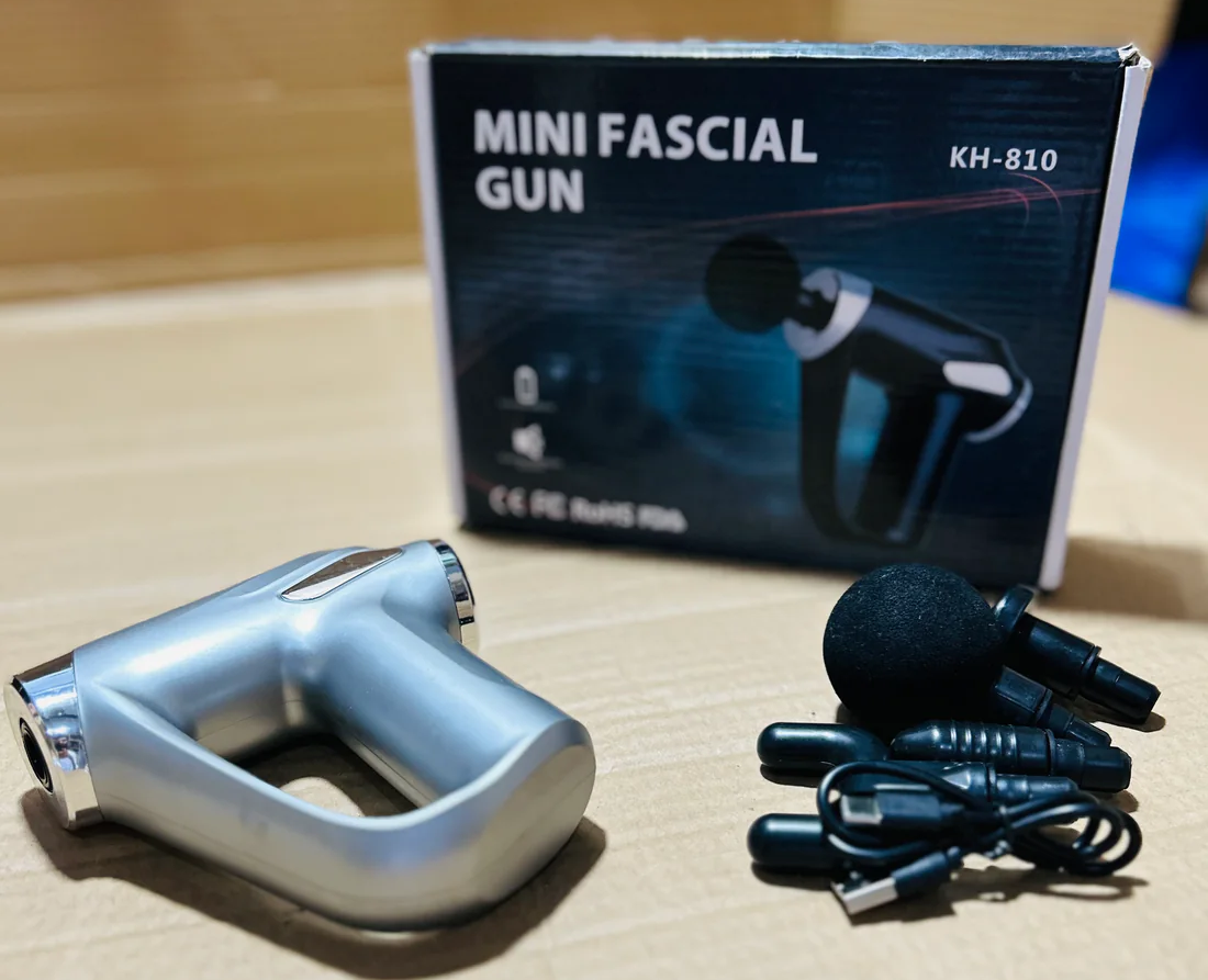 D294A922-A80A-4E8A-AA37-BA73EABBDCF3.webp New Imported KH-810 Mini Facial Gun Rechargeable Handheld Muscle Massager (random color) - Image 1