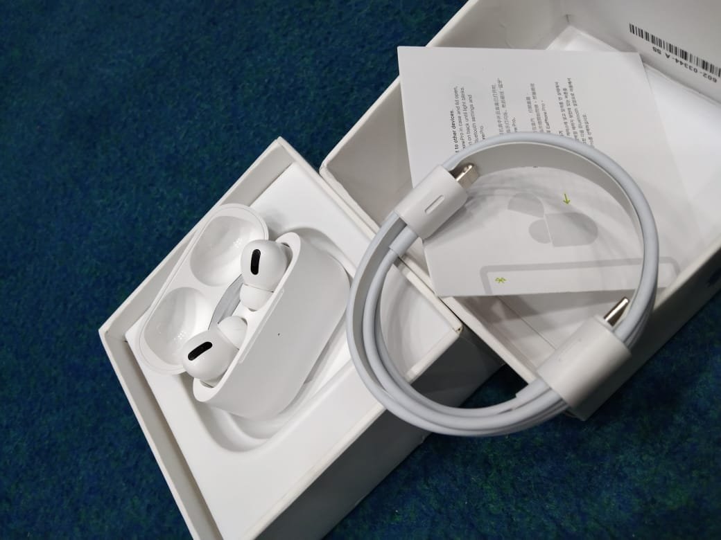 IMG-20230704-WA0069.jpg AirPods Pro Wireless Earbuds Bluetooth 5.0, Super Sound Base, - Image 1