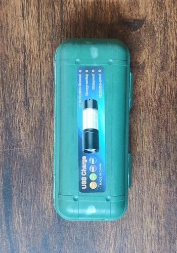 WhatsApp-Image-2024-10-15-at-5.59.59-PM.jpeg Stainless Steel LED Mini Usb Torch, Mini Pocket Flashlight - White - Image 4