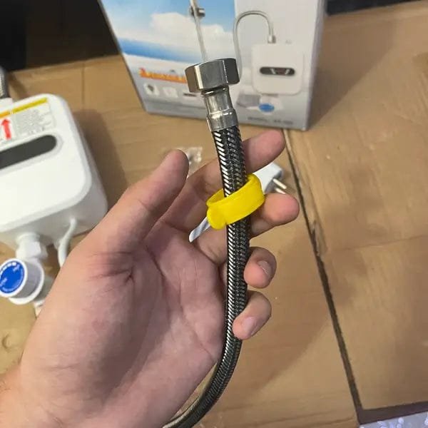 WhatsApp-Image-2024-10-17-at-1.17.41-PM.jpeg Imported Instant Water Heater RX-021(3500W) - Image 3