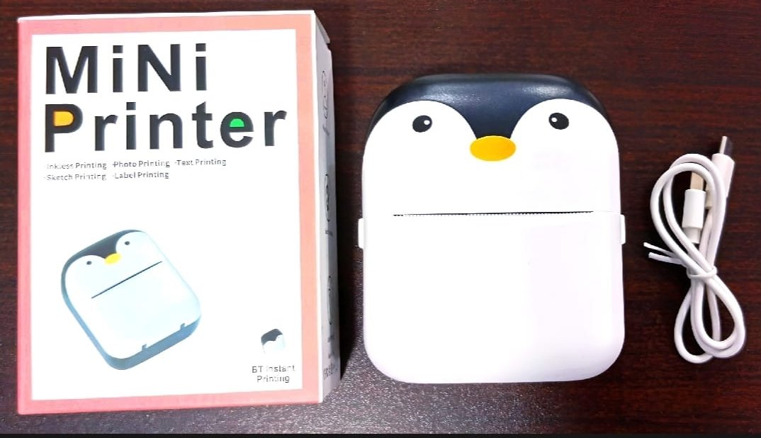 WhatsApp-Image-2024-10-28-at-10.11.09-AM.jpeg The Adorable Penguin Design Rechargeable Portable Mini Printer (random color) - Image 2