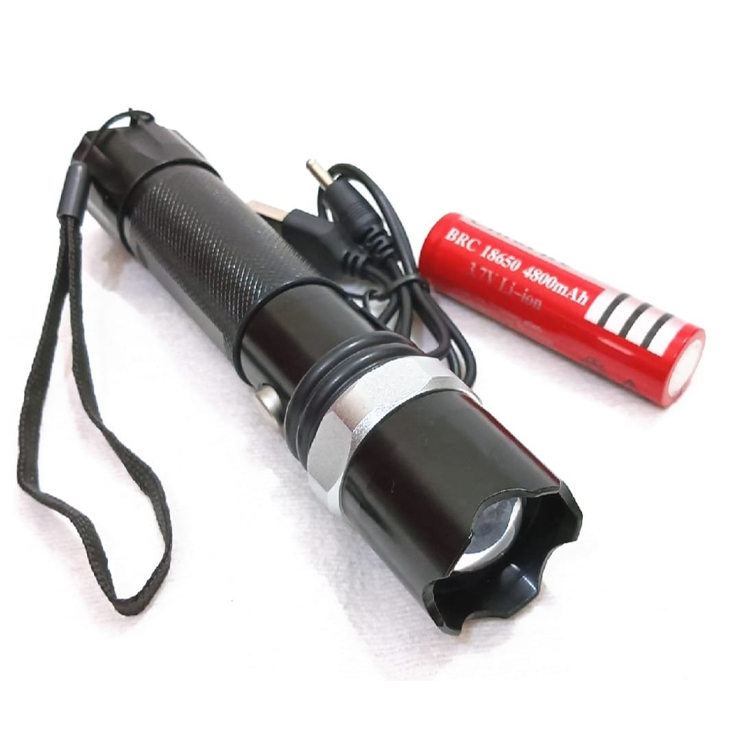 WhatsApp-Image-2025-01-21-at-12.47.48-PM-1.jpeg XA-808  High Quality Metal body USB Rechargeable LED Flashlights Zoomable Multifunction Zoom High Lumens for Emergencies, Outdoor , home and hiking - Image 4